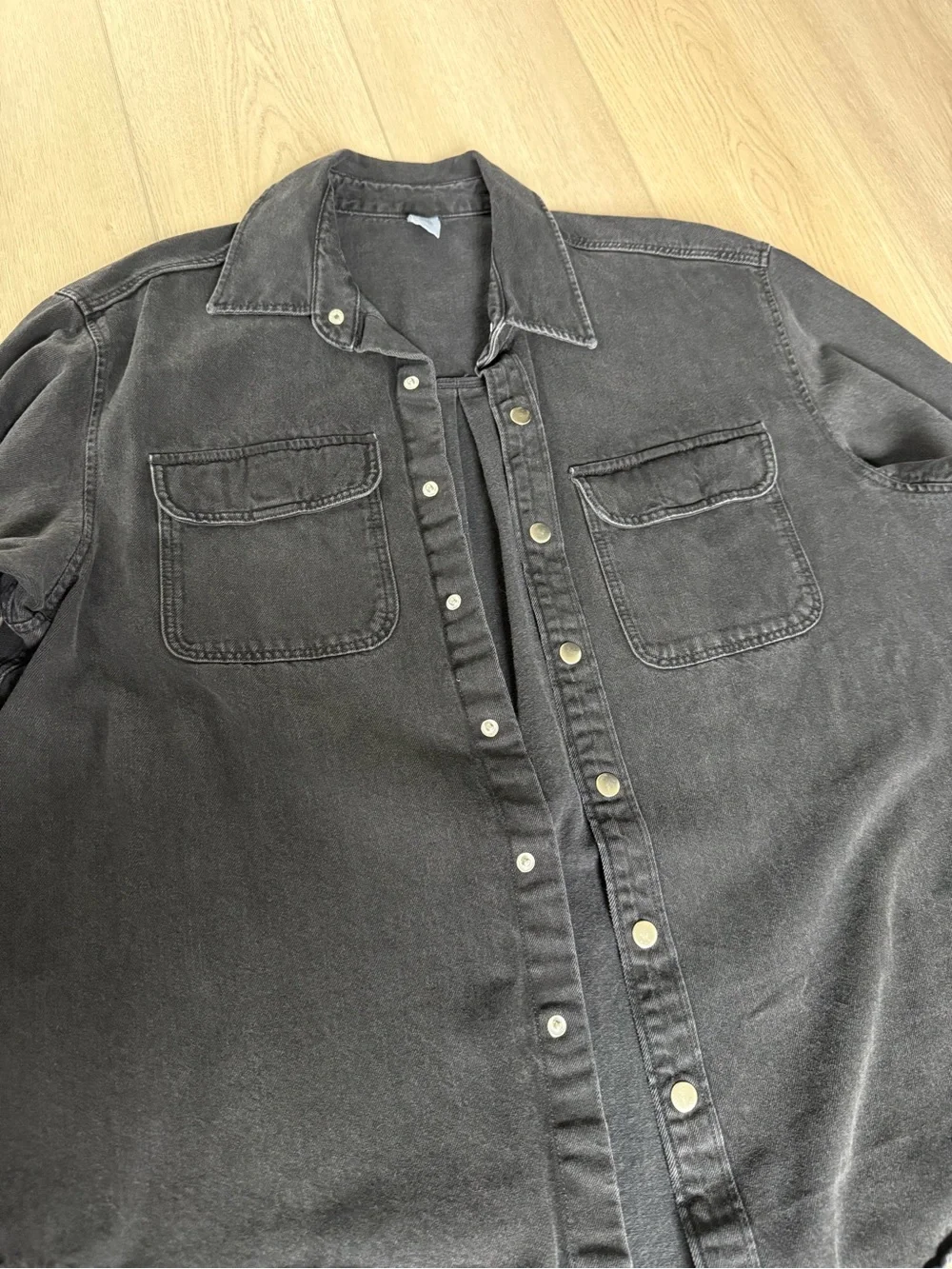 H&M Black Oversized Jean Jacket - Picture 2 of 3